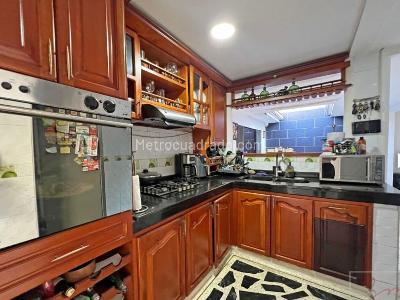 Casa de 3 alcobas en venta en La Flora, Cali, 308 m² · foto 10 de 12