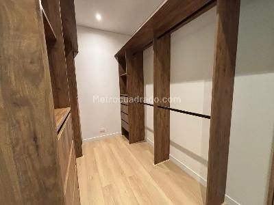 Apartamento en venta en Chico Norte, Bogotá · foto 12 de 19
