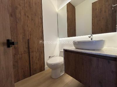 Apartamento en venta en Chico Norte, Bogotá · foto 8 de 19