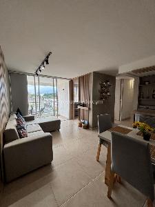 Apartamento de 3 alcobas en venta en Los Cambulos, Cali, 72 m² · foto 4 de 11