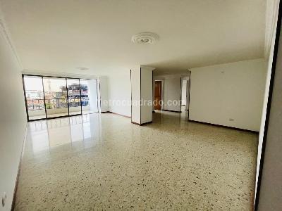 Apartamento de 3 alcobas en venta en El Ingenio, Cali, 119 m² · foto 11 de 16