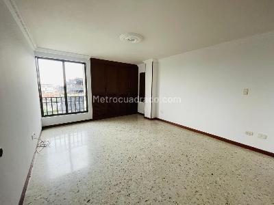 Apartamento de 3 alcobas en venta en El Ingenio, Cali, 119 m² · foto 4 de 16
