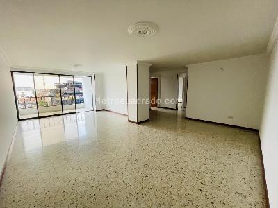 Apartamento de 3 alcobas en venta en El Ingenio, Cali, 119 m² · foto 7 de 16