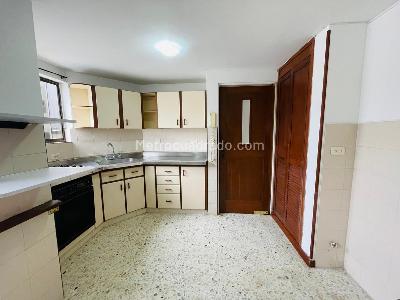 Apartamento de 3 alcobas en venta en El Ingenio, Cali, 119 m² · foto 8 de 16