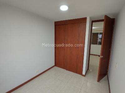 Apartamento en venta en Prados Del Norte, Cali · foto 17 de 18