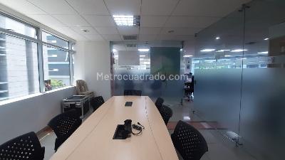 Oficina en Arriendo, SANTA MONICA CHIPICHAPE, Cali