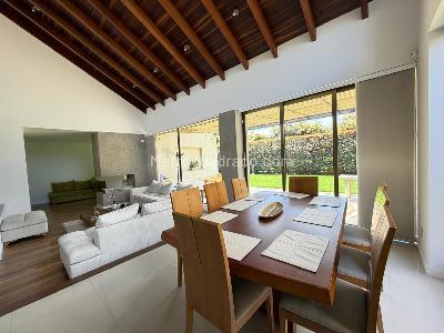 Casa de 4 alcobas en venta en Vereda Calahorra, Cajicá, 299 m² · foto 10 de 19
