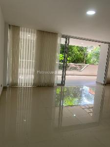 Apartamento de 3 alcobas en venta en Farallones De Pance, Cali, 180 m² · foto 1 de 20