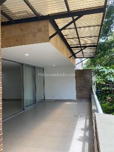 Apartamento de 3 alcobas en venta en Farallones De Pance, Cali, 180 m² · foto 2 de 20