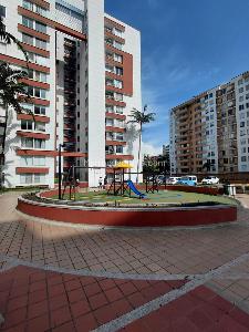 Apartamento de 3 alcobas en venta en La Flora, Cali, 89 m² · foto 10 de 19