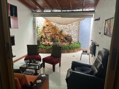 Casa de 4 alcobas en venta en Camino Real, Cali, 139 m² · foto 1 de 13