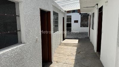 Casa de 5 alcobas en venta en Olaya Herrera, Bogotá, 299 m² · foto 4 de 20