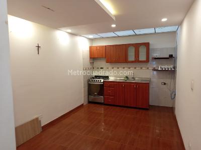 Casa en venta en Alamos, Bogotá · foto 4 de 20