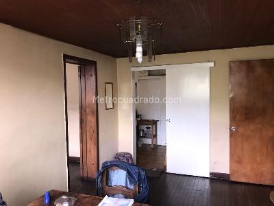 Casa de 3 alcobas en venta en Rafael Uribe, Bogotá, 450 m² · foto 10 de 20