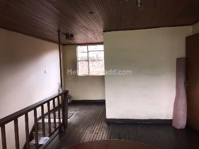 Casa de 3 alcobas en venta en Rafael Uribe, Bogotá, 450 m² · foto 9 de 20