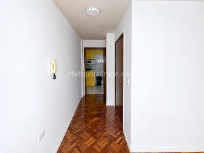 Apartamento de 2 alcobas en arriendo en Antiguo Country, Bogotá, 76 m² · foto 10 de 19