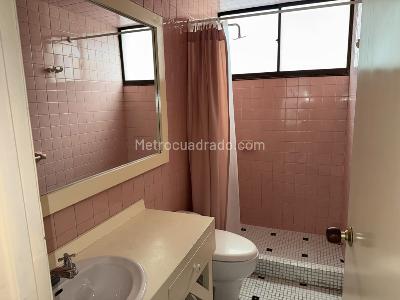 Apartamento de 2 alcobas en arriendo en Antiguo Country, Bogotá, 76 m² · foto 16 de 19