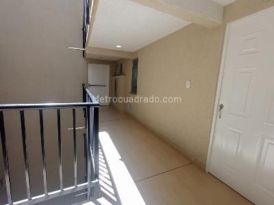 Apartamento de 3 alcobas en arriendo en Perdomo Estancia, Bogotá, 44 m² · foto 3 de 20