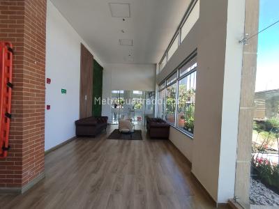 Apartamento de 2 alcobas en arriendo en El Vergel Occidental, Bogotá, 50 m² · foto 3 de 20