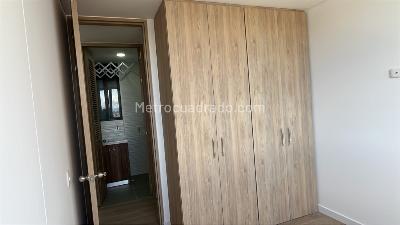 Apartamento de 3 alcobas en arriendo en San Jose Obrero, Bogotá, 80 m² · foto 11 de 20