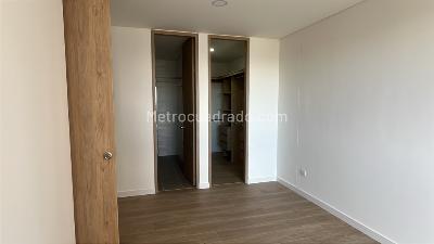 Apartamento de 3 alcobas en arriendo en San Jose Obrero, Bogotá, 80 m² · foto 12 de 20