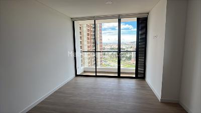 Apartamento de 3 alcobas en arriendo en San Jose Obrero, Bogotá, 80 m² · foto 2 de 20