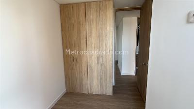 Apartamento de 3 alcobas en arriendo en San Jose Obrero, Bogotá, 80 m² · foto 7 de 20