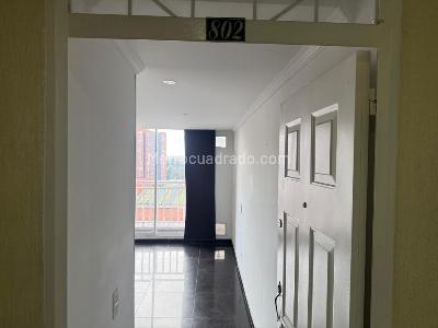 Casa en arriendo en Castilla, Bogotá · foto 2 de 20