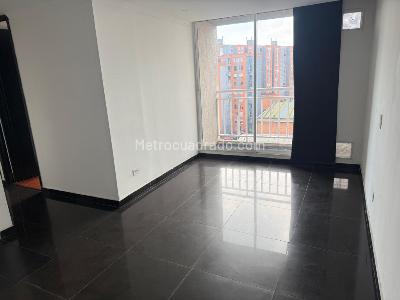 Casa en arriendo en Castilla, Bogotá · foto 3 de 20