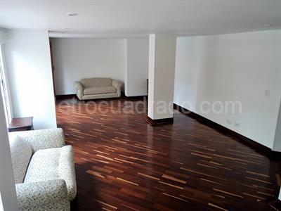 Casa de 3 alcobas en venta en Chico Museo, Bogotá, 220 m² · foto 4 de 20