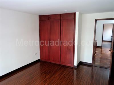 Casa de 3 alcobas en venta en Chico Museo, Bogotá, 220 m² · foto 17 de 20