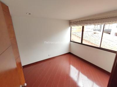 Apartamento de 3 alcobas en venta en Santa Barbara, Bogotá, 144 m² · foto 12 de 20