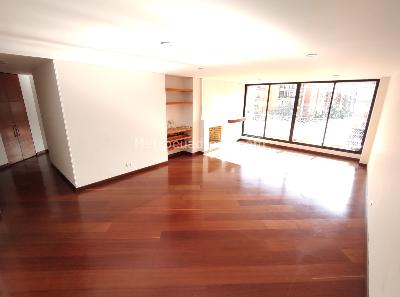 Apartamento en venta en Santa Barbara, Bogotá · foto 2 de 20