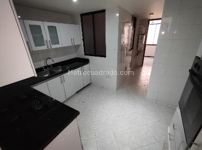 Apartamento en venta en Santa Barbara, Bogotá · foto 8 de 20