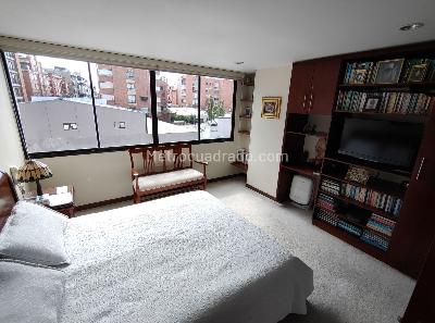 Apartamento de 3 alcobas en venta en Santa Barbara Occidental, Bogotá, 144 m² · foto 6 de 20