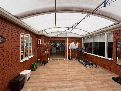 Casa de 3 alcobas en venta en Recreo De Los Frailes Batan, Bogotá, 239 m² · foto 16 de 20