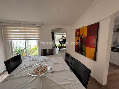 Casa de 3 alcobas en venta en Recreo De Los Frailes Batan, Bogotá, 239 m² · foto 4 de 20