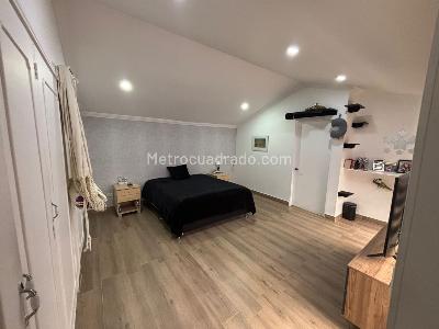 Casa de 3 alcobas en venta en Recreo De Los Frailes Batan, Bogotá, 239 m² · foto 9 de 20