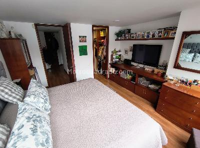 Apartamento de 3 alcobas en venta en Santa Barbara Occidental, Bogotá, 144 m² · foto 12 de 20