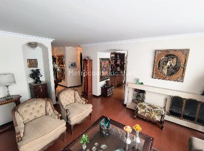 Apartamento de 3 alcobas en venta en La Carolina, Bogotá, 152 m² · foto 6 de 20