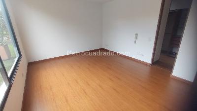 Apartamento en venta en Estoril, Bogotá · foto 6 de 20