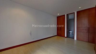 Apartaestudio en venta en Los Rosales Chico, Bogotá, 64 m² · foto 11 de 19