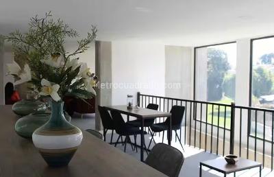 Apartaestudio en venta en Puente Largo Pasadena, Bogotá, 31 m² · foto 12 de 20