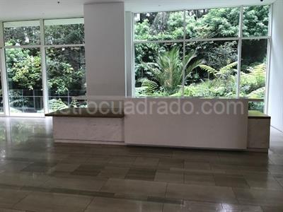 Apartamento de 4 alcobas en venta en Refugio Alto, Bogotá, 363 m² · foto 3 de 20