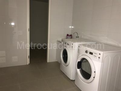 Apartamento de 4 alcobas en venta en El Refugio, Bogotá, 363 m² · foto 13 de 20