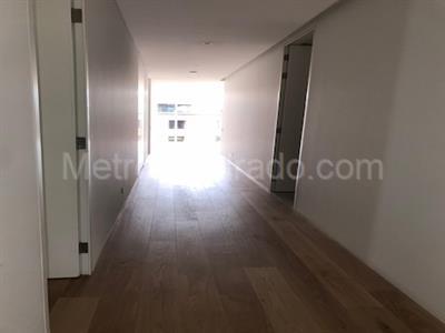 Apartamento de 4 alcobas en venta en Altos Del Refugio, Bogotá, 363 m² · foto 15 de 20