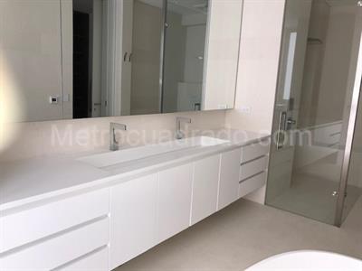 Apartamento de 4 alcobas en venta en Altos Del Refugio, Bogotá, 363 m² · foto 20 de 20