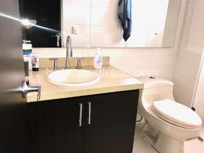 Apartamento de 3 alcobas en venta en Colinas De Suba, Bogotá, 240 m² · foto 16 de 20