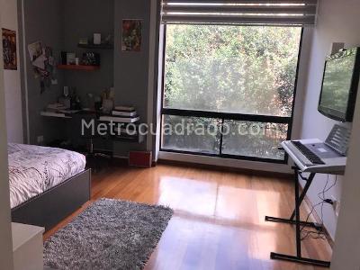 Apartamento de 3 alcobas en venta en Colinas De Suba, Bogotá, 240 m² · foto 18 de 20