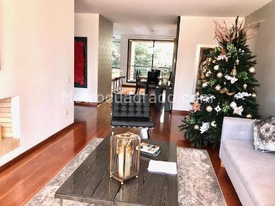 Apartamento de 3 alcobas en venta en Colinas De Suba, Bogotá, 240 m² · foto 10 de 20